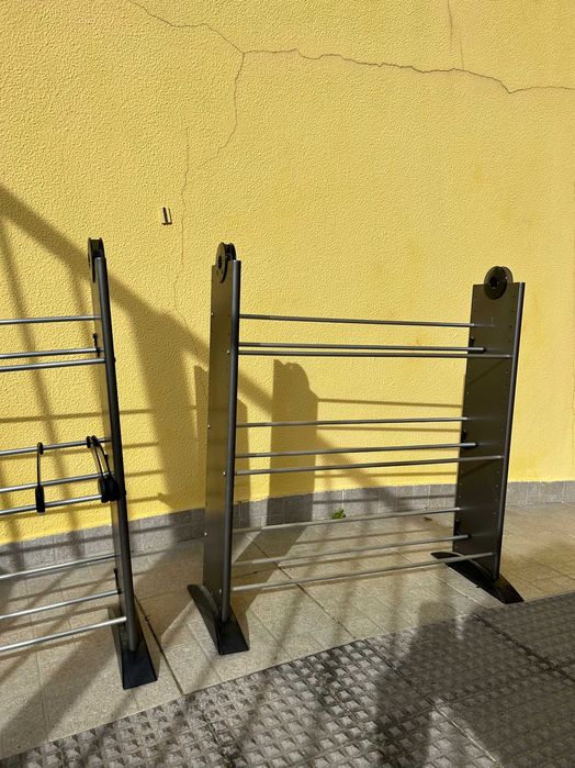 Sapateira / Móveis arrumação DVD