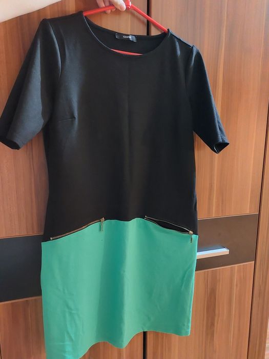 Sukienka dwukolorowa