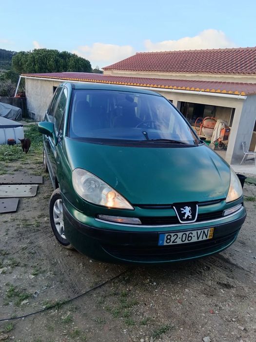 Peugeot 807 2.2 HDi