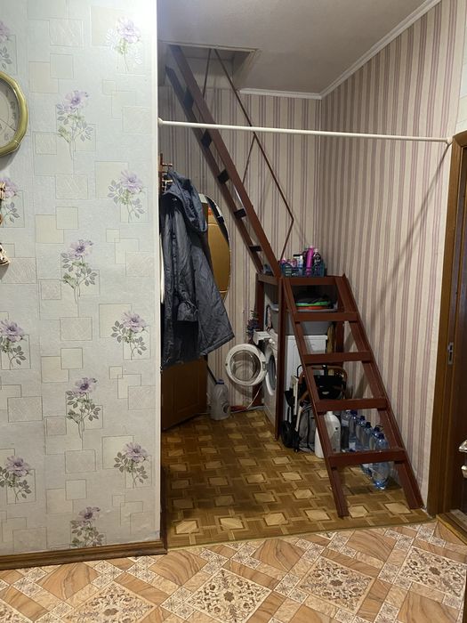 Продаж частини будинку з окремим входом в Броварах