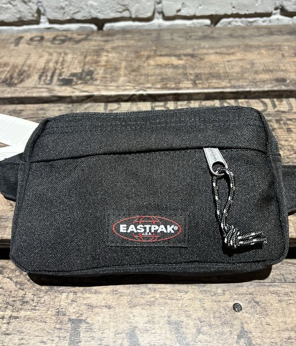 Сумка сумочка бананка сумка поясна квадратна eastpak истпак істпак
