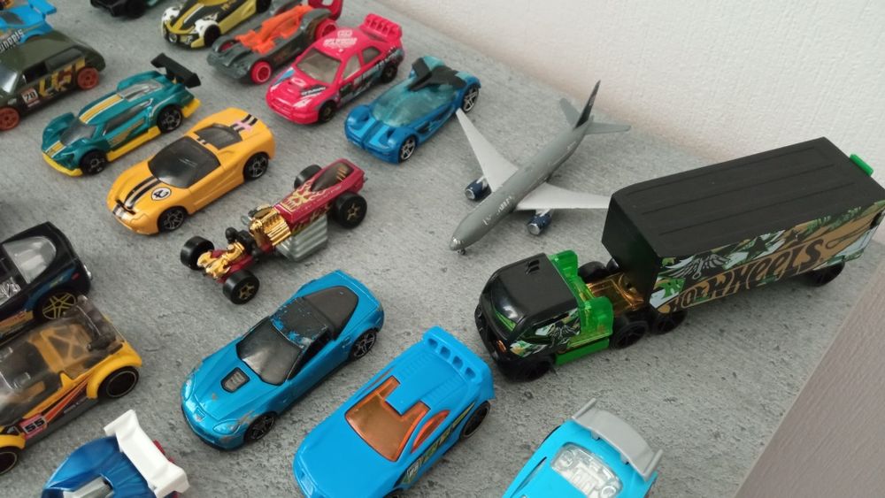 Машинки хотвилс оригинал