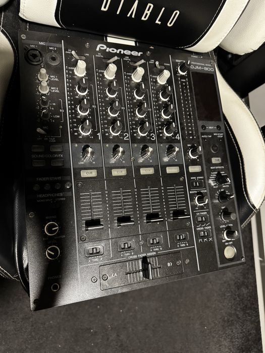 Mixer Pioneer DJM 800