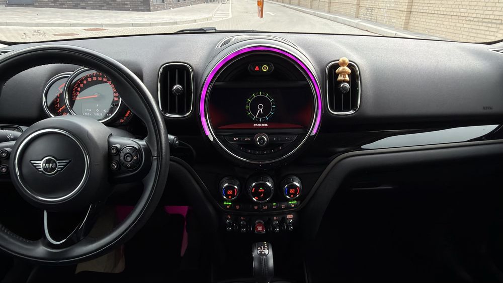 Продам MINI Countryman  Cooper D