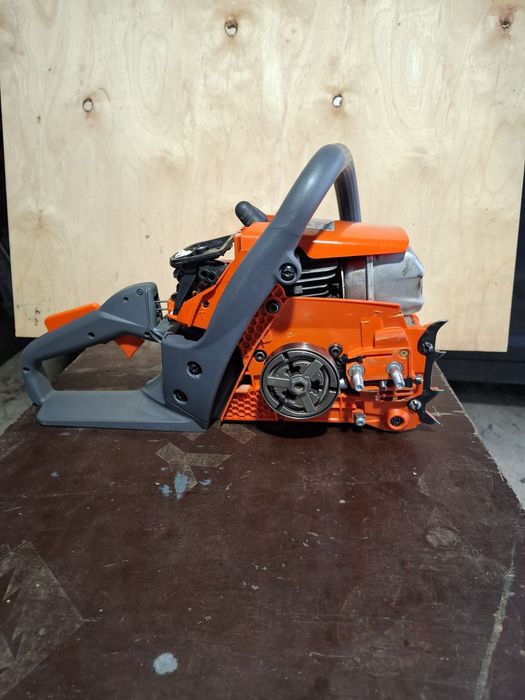 Бензопила Oleo mac