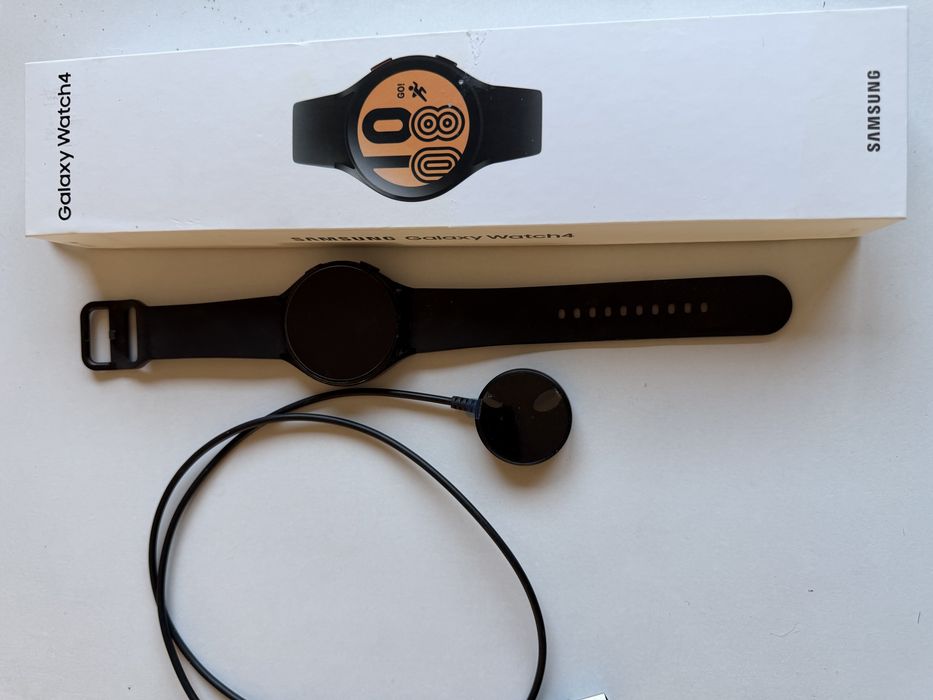 Samsung Watch 4