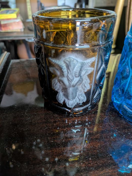Canecas em vidro