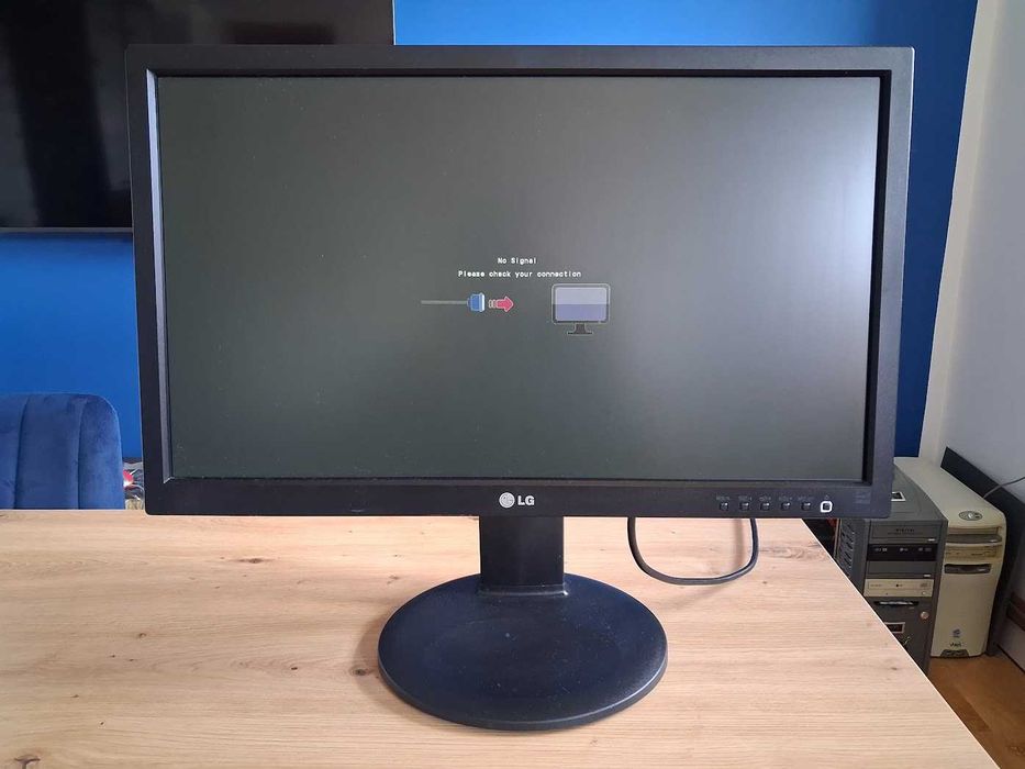 Monitor komputerowy 23" LG 23MB35PM-B