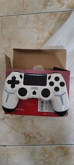 PS4 Controllers Brand New in Box64752328828162121