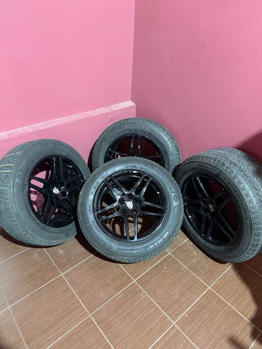 Продам диски с резиной 4шт. 255/55/R18