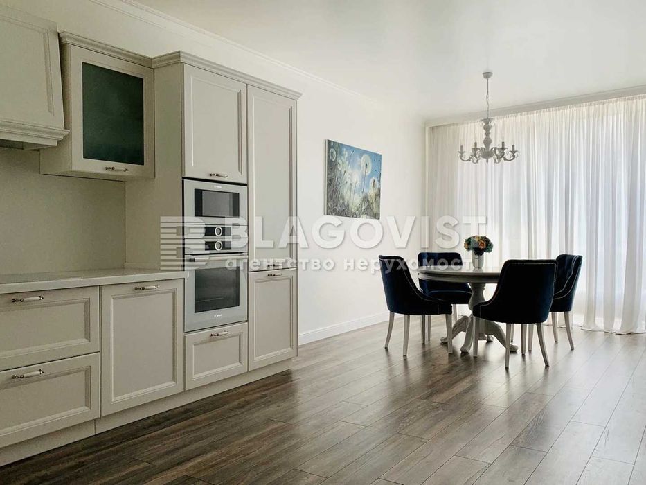 Маккейна Джона (Кудрі Івана), 7, ЖК Central Park;