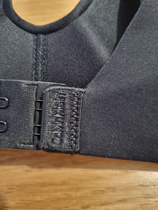 Biustonosz Calvin Klein 75B