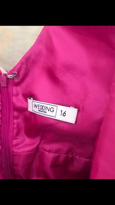 Piękna sukienka fuksja rozm L