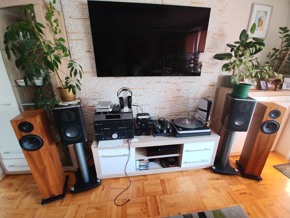 Kolumny podłogowe Audio Physic Classic 5 z certyfikatem kontroli jakości. Parowane.
