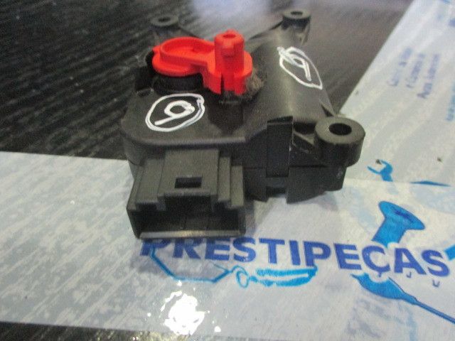 Motor da comporta da sofagem AUDI A4 Cabriolet (8HE, B7)