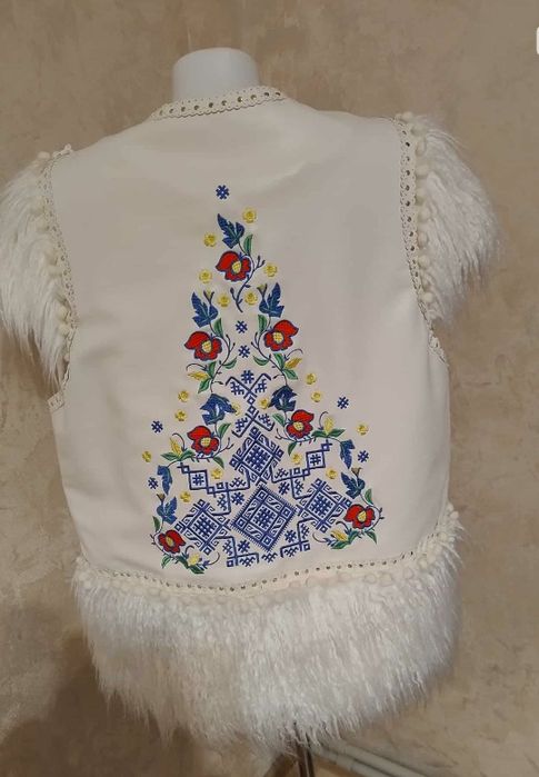 Кіптарі машина вишивка.