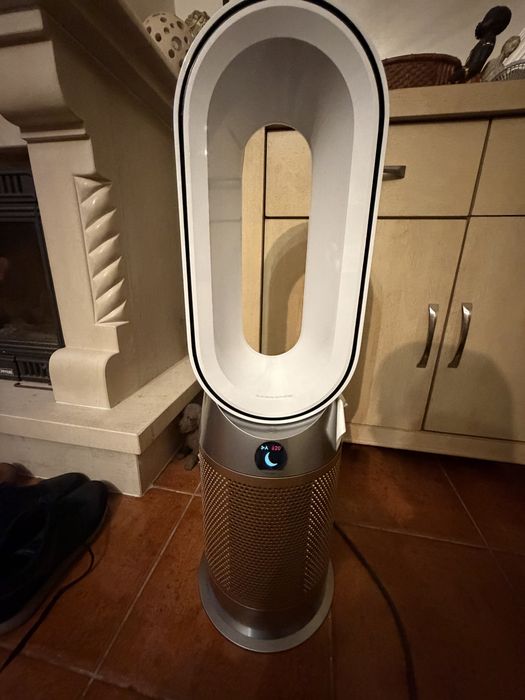 Dyson hot+cool. HP09