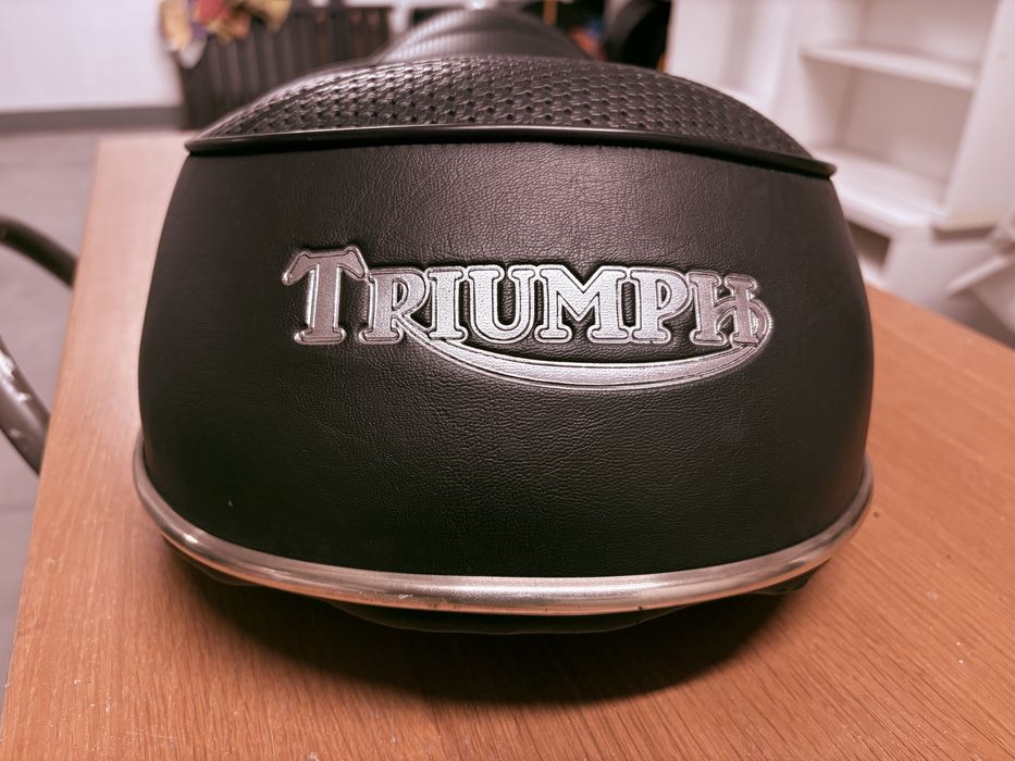 Banco Triumph Bonneville Classic 2001-2015 – British Bike Bits
