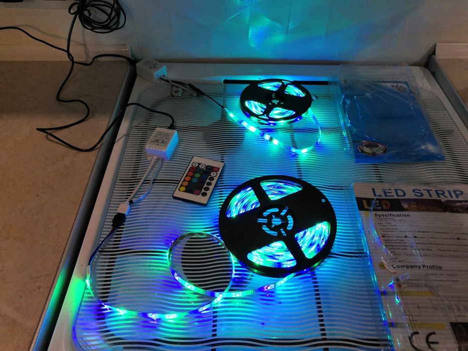 Dwie Nowe Taśmy LED RGB 2x 5m. Gaming room.