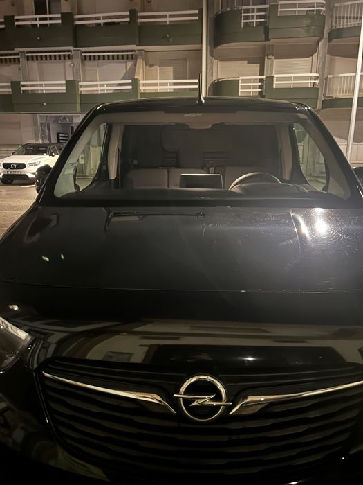 Vendo Opel combo muito bom estado