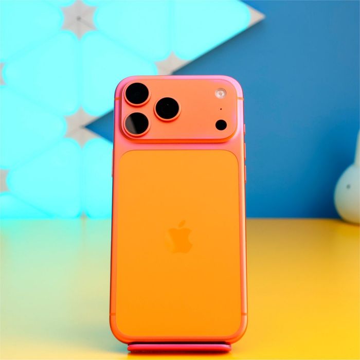 Смартфон Apple iPhone 17 Pro Max (900280) Б/У З ГАРАНТІЄЮ