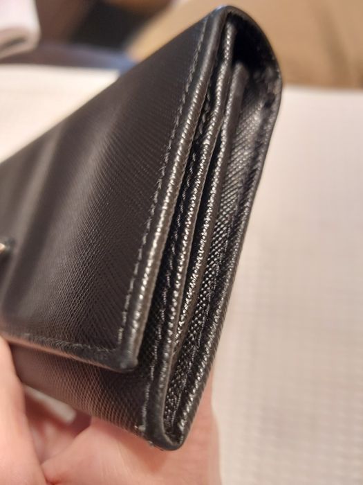 Carteira da Prada Preta. Nova sem etiqueta.