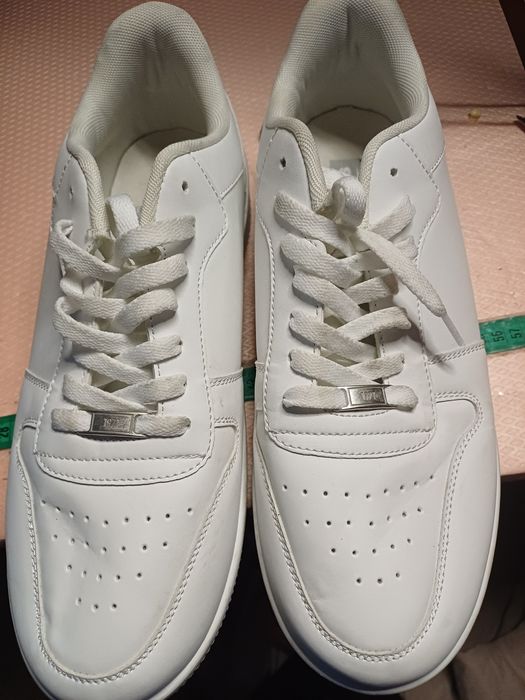 Кросівки осінь.Стн відмінний