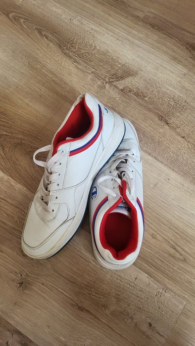 Sprzedam buty sportowe