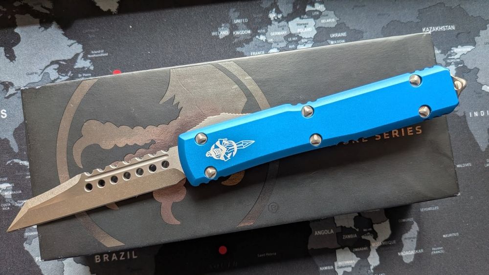 Microtech Ultratech Warhound Signature Series