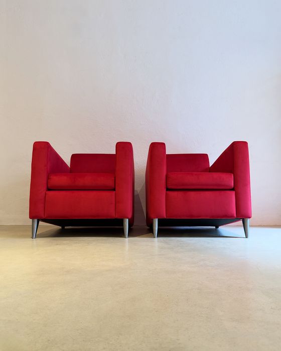 Conjunto Poltronas e Sofá “Len Niggelman” de Philippe Starck