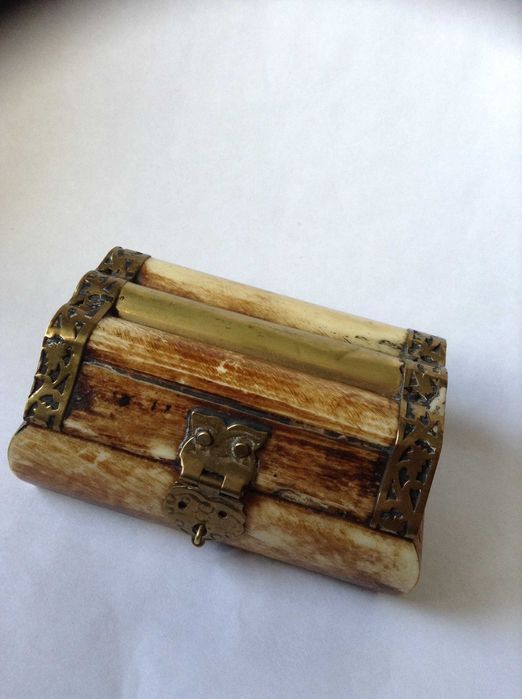 шкатулка-декор для дома из верблюжьей кости