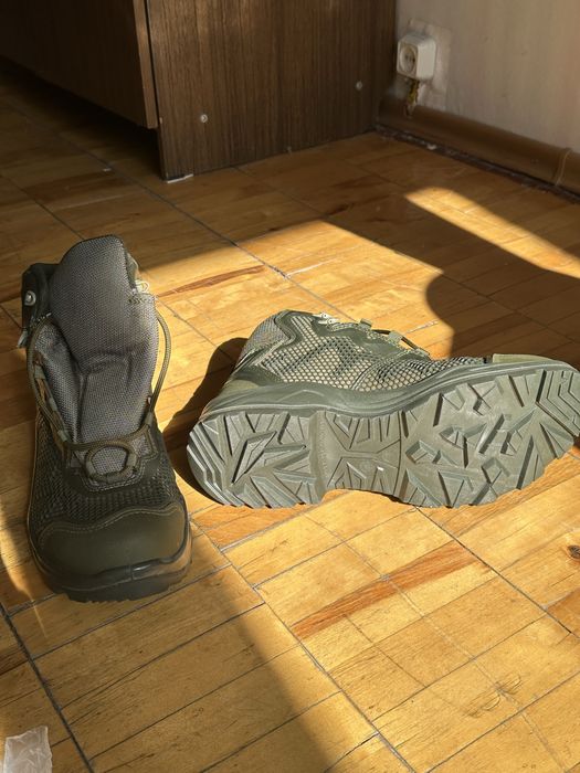 Продам берці Talan