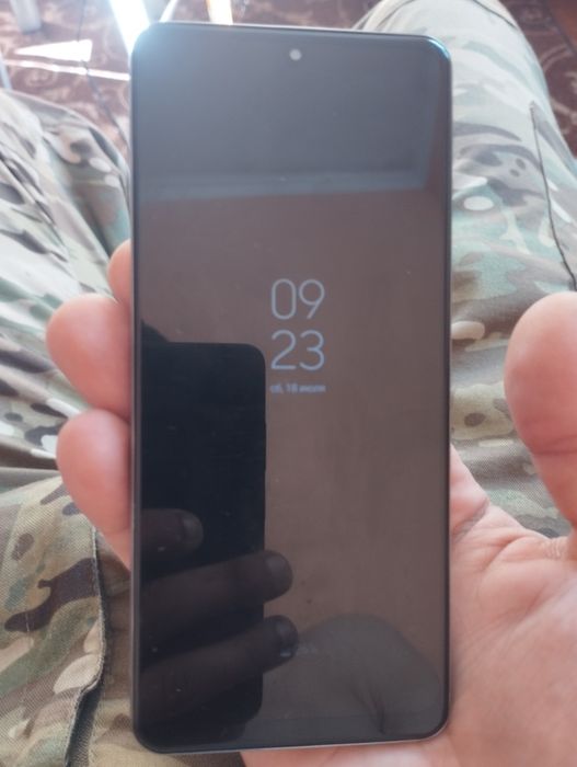 Samsung galaxy s20 и Xiaomi redmi note 11
