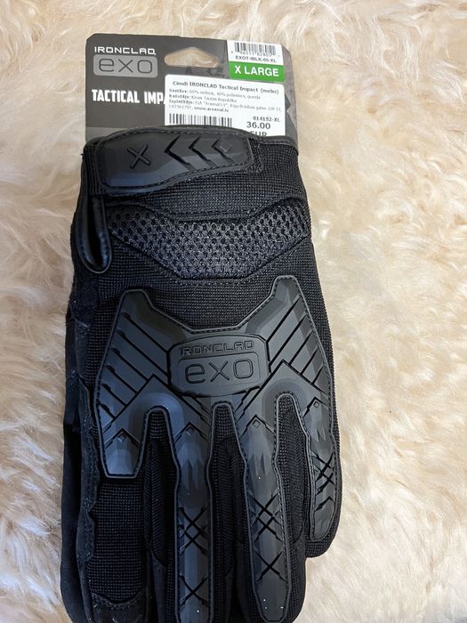 Тактичні рукавиці, турнікет.