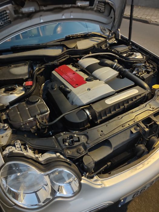 Mercedes-Benz C200