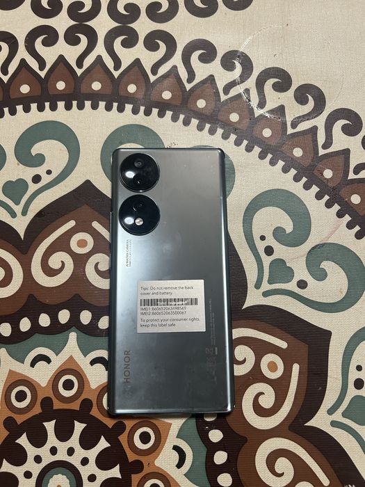 Smartfon Honor 70 8/128 GB – Emerald Green – stan bardzo dobry