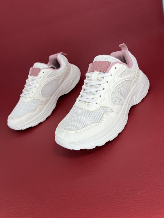 Кросівки 40р.26см. X&Y - 184881. Легкі