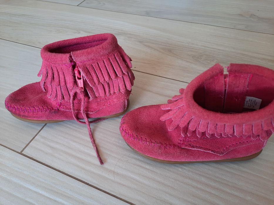Buty dziecięce skórzane jesienne Minnetonka r25