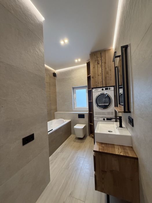 Продаж новенького котеджу з ремонтом