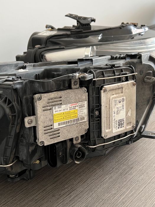 Комплект фар Audi Q5 8R0 941 005  90021773