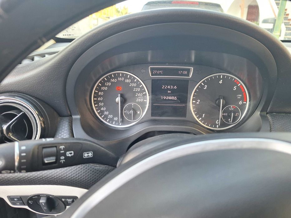 Venda de carro- Mercedes-Benz — photo 5