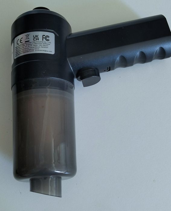 Aspirador pequeno para carro ou casa tapetes sofás etc tc