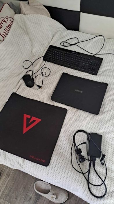 Zestaw gamingowy laptop asus fx505