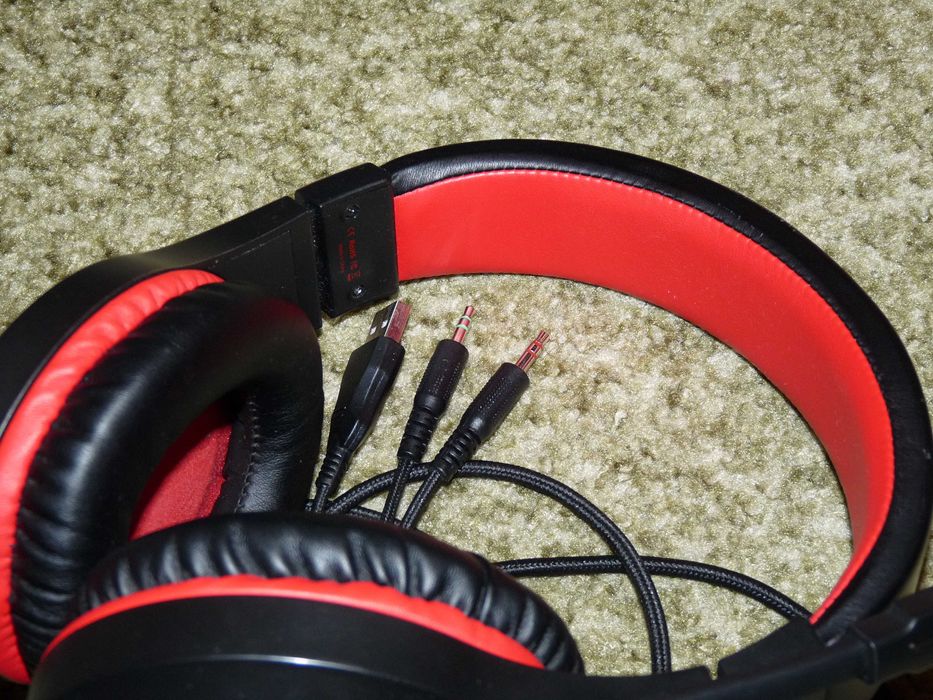 Ігрова гарнітура (навушники+мікрофон) Colusi CLS100 Gaming 3.5mm + USB