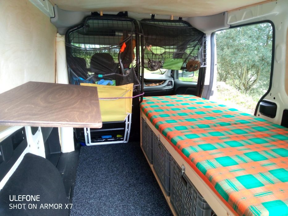 Módulo Cama + Arrumação para Fiat Doblò (feito à medida)