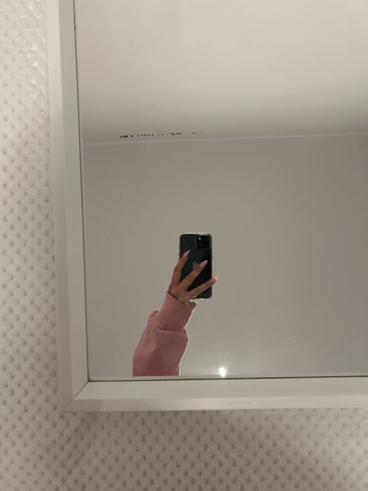 Lustro kwadratowe wiszace