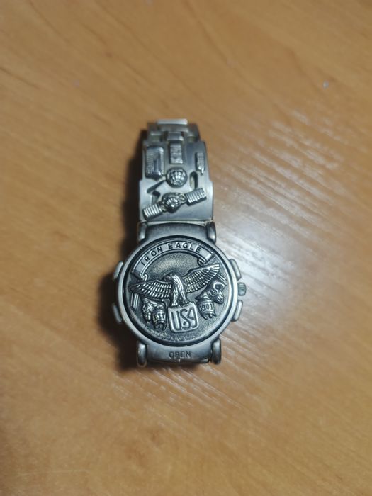 Продаються  часи