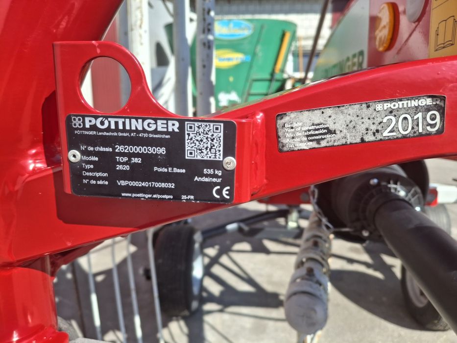 Zgrabiarka POTTINGER 382 pronar