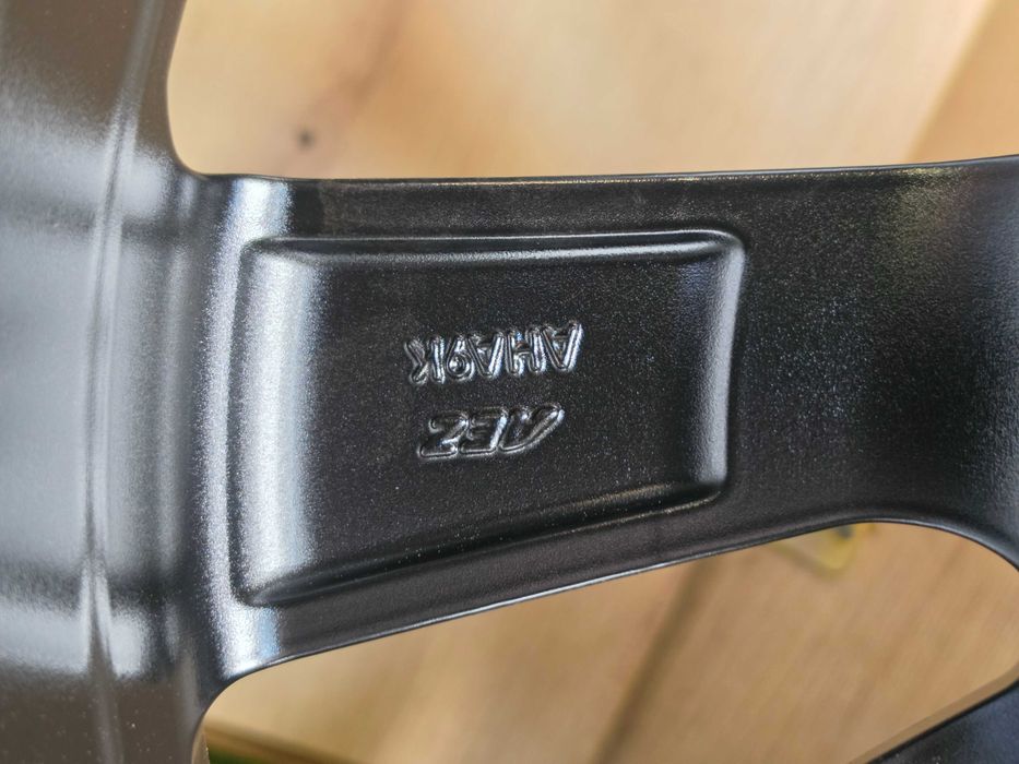 Nowe alufelgi VOLKSWAGEN 19x5x112 - Passat, Touareg