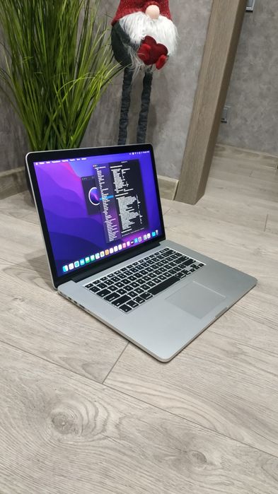 MacBook Pro 15" Retina (2015) | i7 • 16GB RAM • Ідеальний стан